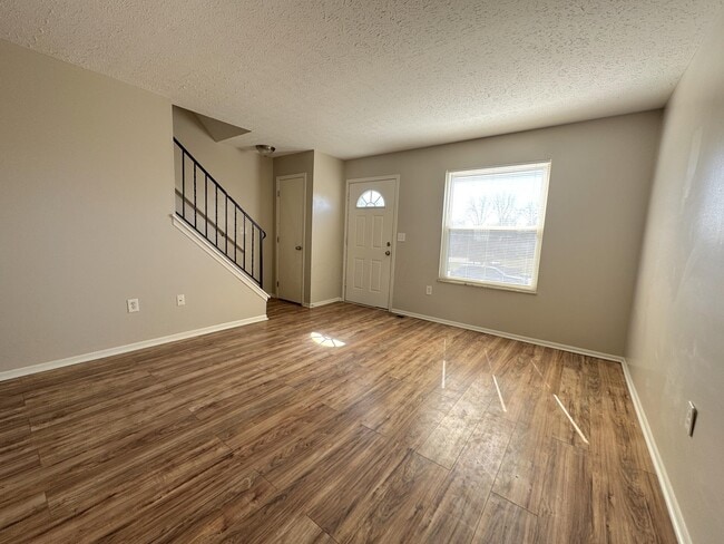 Foto del edificio - 2722 Walden Bluff Ct