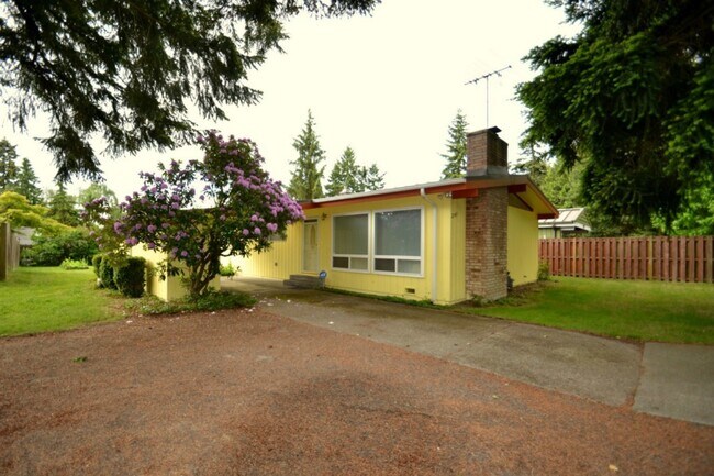Foto del edificio - 2147 N 185th St