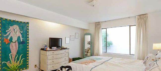 Bedroom - 1885 Pacific Ave