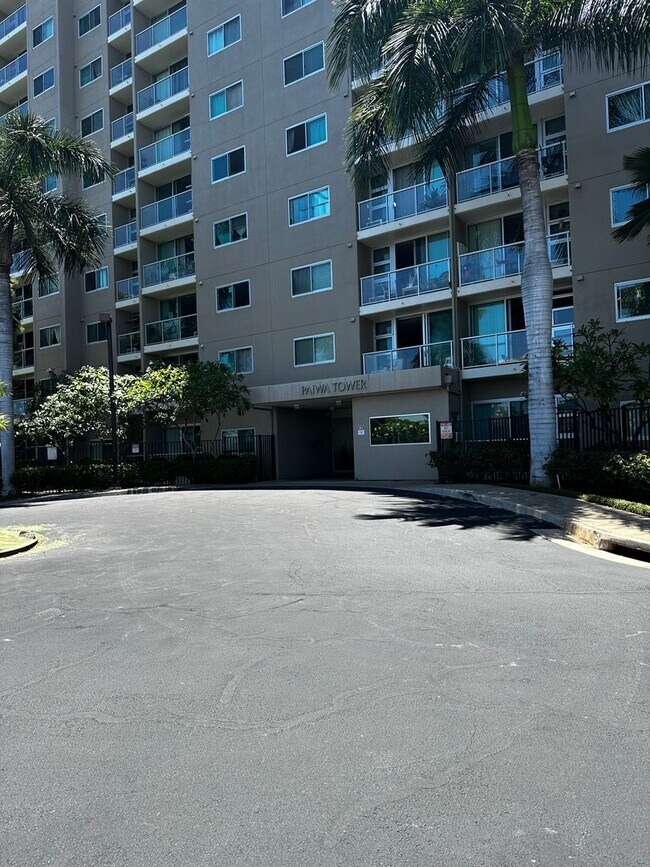Building Photo - Plantation Town Apartments - Paiwa Tower 1...