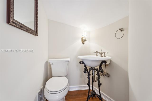 Photo - 1231 Ferdinand St House