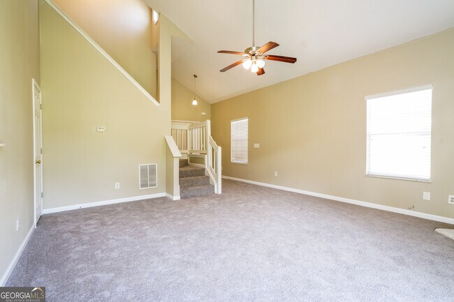 Foto del edificio - 6354 Klondike River Rd