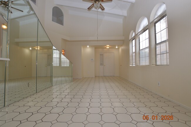 Building Photo - 3965 Tirana Way