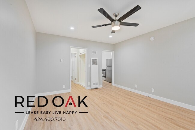 Foto del edificio - ~2 Weeks FREE~ Spacious Studio Bedroom wit...