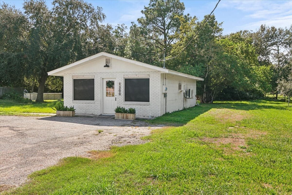 Foto principal - 1300 Kansas Ave S