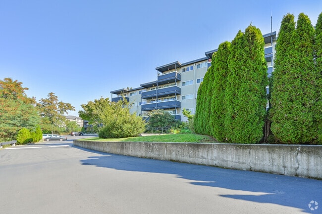 Building Photo - The Mauna Kea Apartments (Age-Restricted/55+)