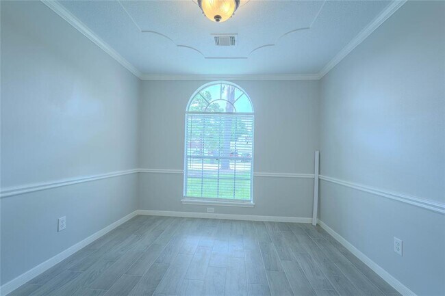 Building Photo - 11942 Kleinmeadow Dr