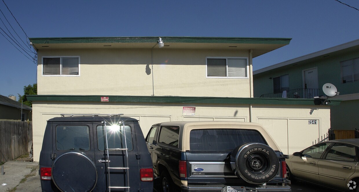 Primary Photo - 2641 74th Ave