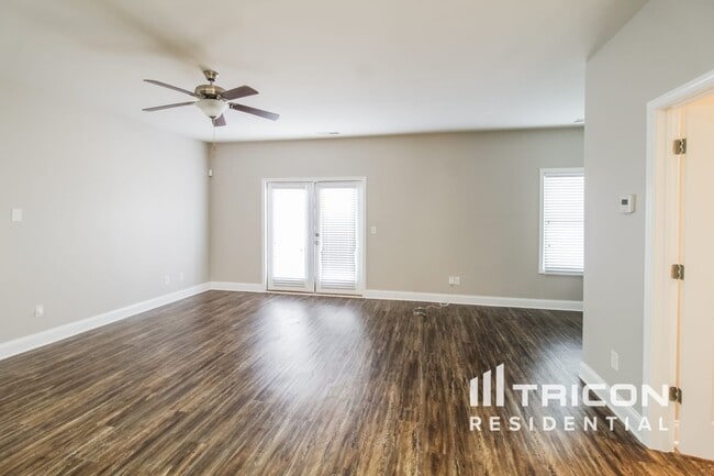 Building Photo - 509 Trickum Hill Dr