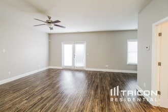 Building Photo - 509 Trickum Hill Dr