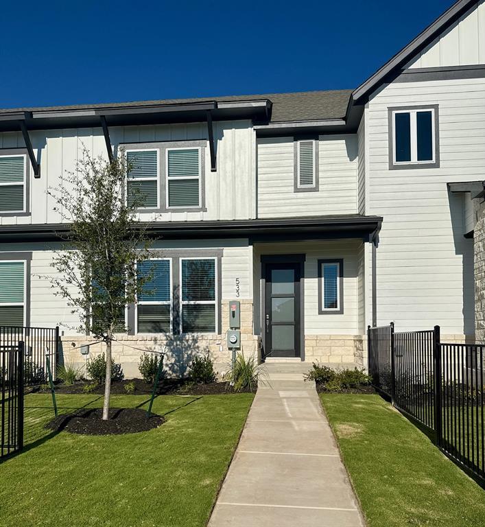 Foto principal - 533 Emory Crossing Blvd