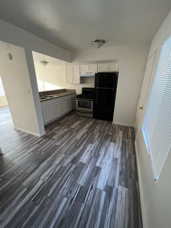 2010 Larcus Ave, Bakersfield, CA 93307 Townhome Rentals in Bakersfield CA
