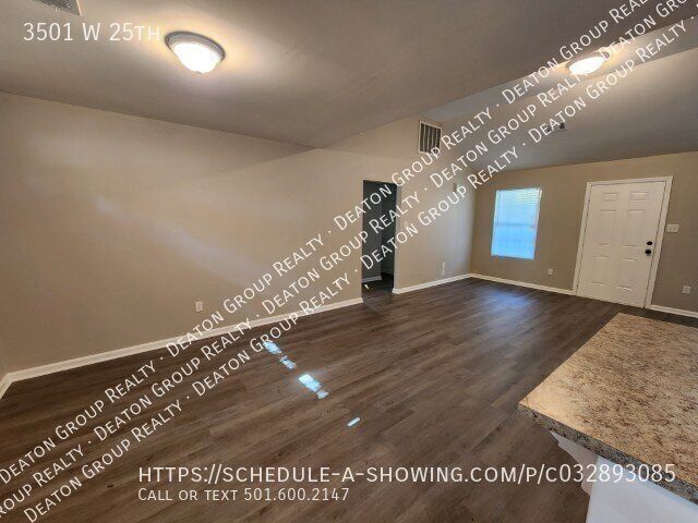 Building Photo - 3501 W 25th St