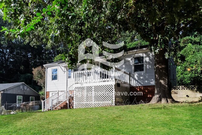 Foto del edificio - 663 Seymour Dr