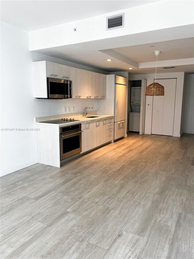 Foto principal - 55 SW 9th St