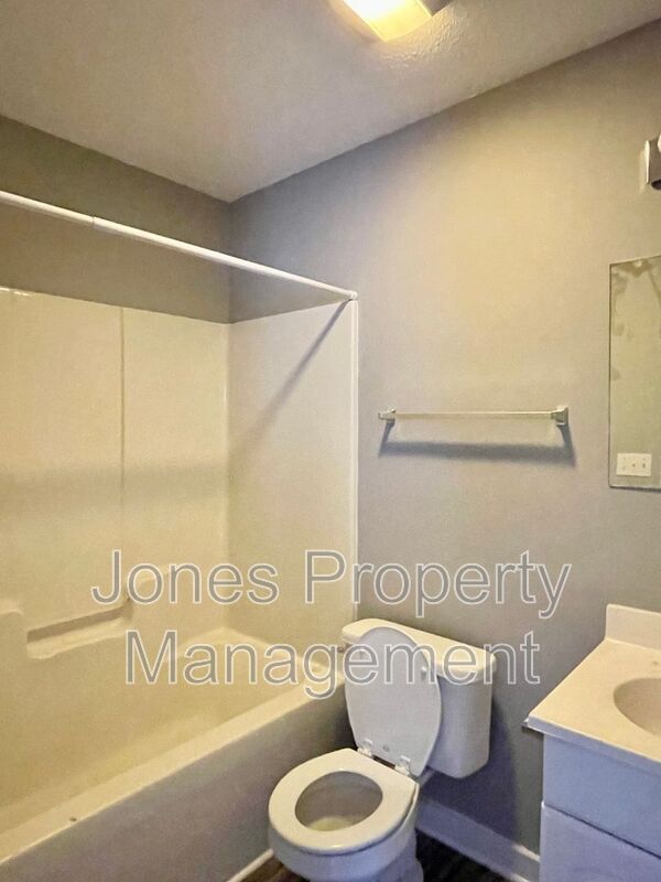 322 N Key St Unit 134, Pilot Mountain, NC 27041 Condo for Rent in