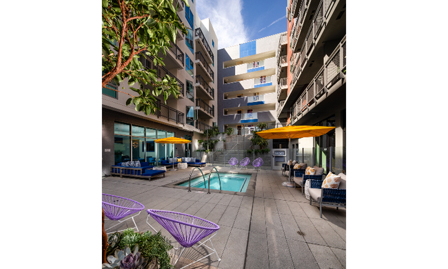 Hot tub | Next on Lex Apartments | Luxury Apartments in Glendale CA - Next on Lex