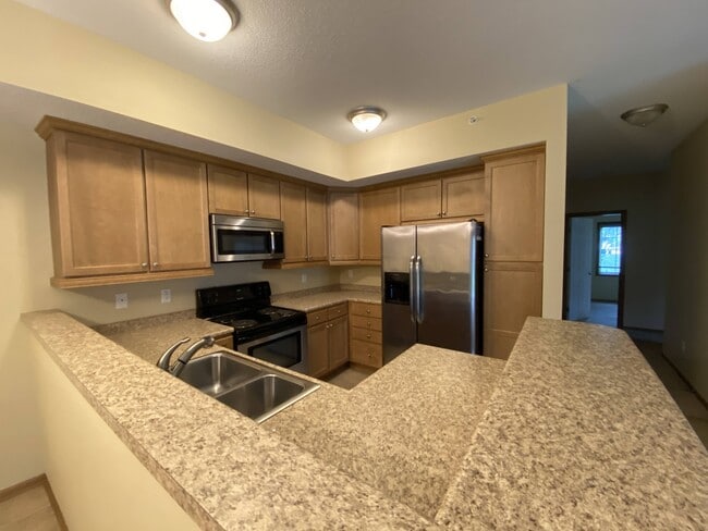 Foto del edificio - 2000 Meadow Ct