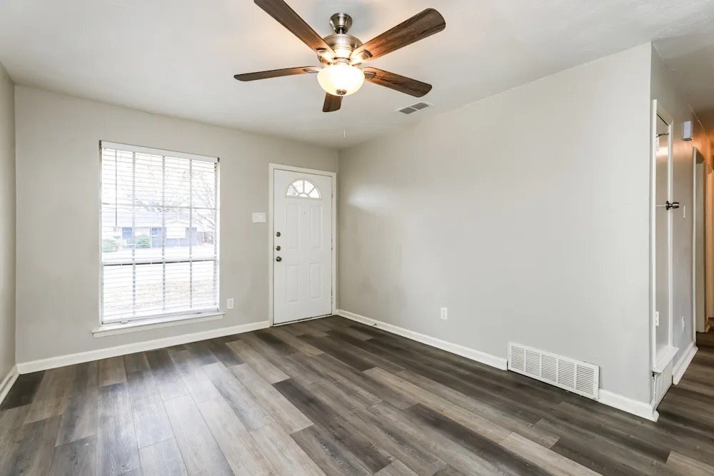 Photo - 2300 Narobi Pl (Mesquite, TX)