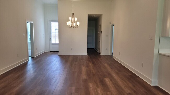 Foto del edificio - Beautiful 4 bedroom home in Ascension