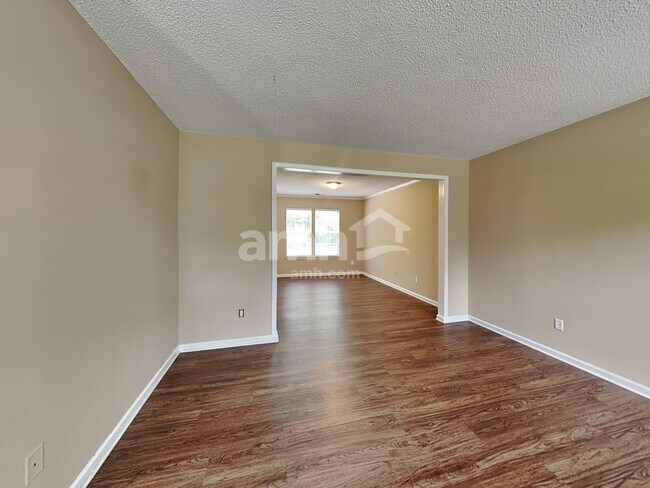 Foto del edificio - 12719 Diamond Dr