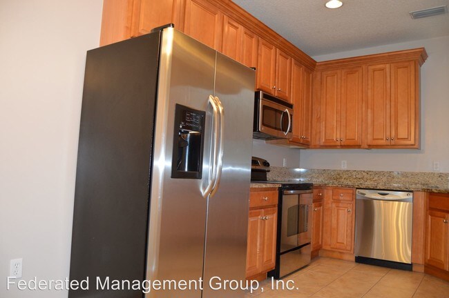 Building Photo - 4 br, 2 bath House - 918 OTTER CREEK DRIVE
