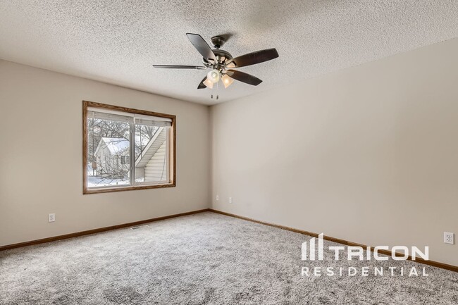 Foto del edificio - 4212 Hidden Pond Trail NE