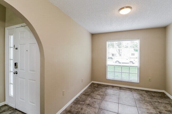 Foto del edificio - 8537 Berkley Dr