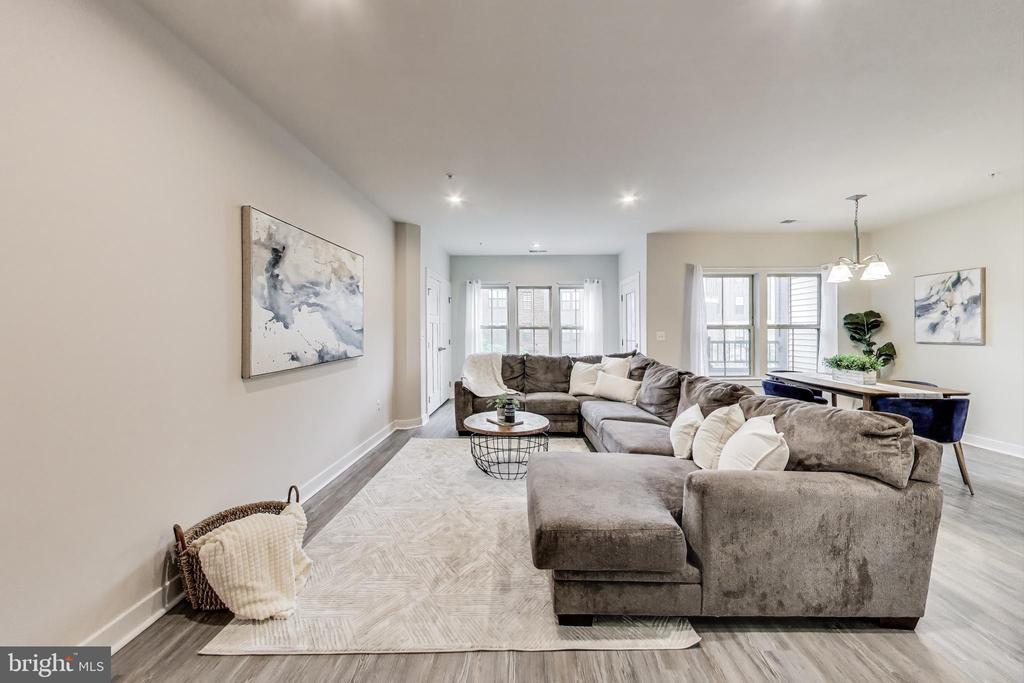 Foto principal - 10020 Ruffian Wy