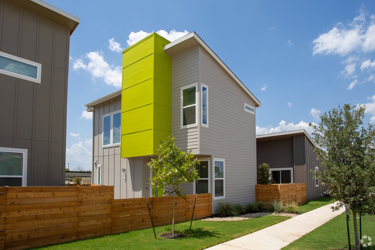 Apartamento C - Bridge at Goodnight Ranch