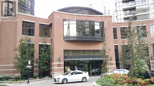 Building Photo - 33 Sheppard Ave E