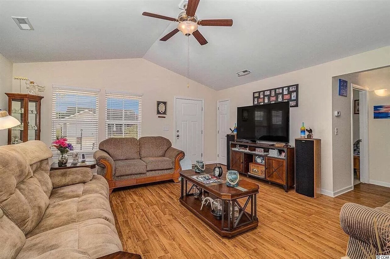 Foto principal - 1417 Leatherman Rd