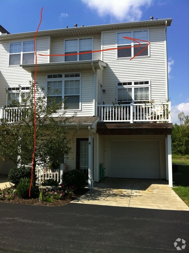 Building Photo - 1222 Chapman Ln