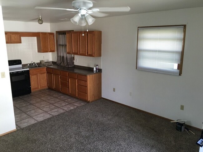 Foto del edificio - 707 N Joplin St