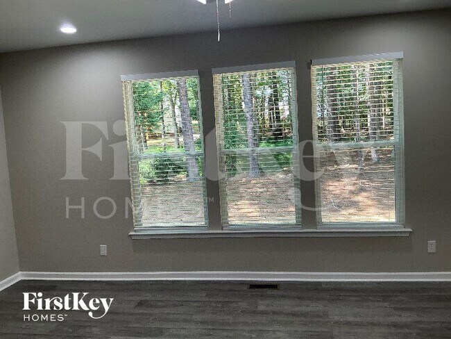 Foto del edificio - 1223 Arbor Greene Dr