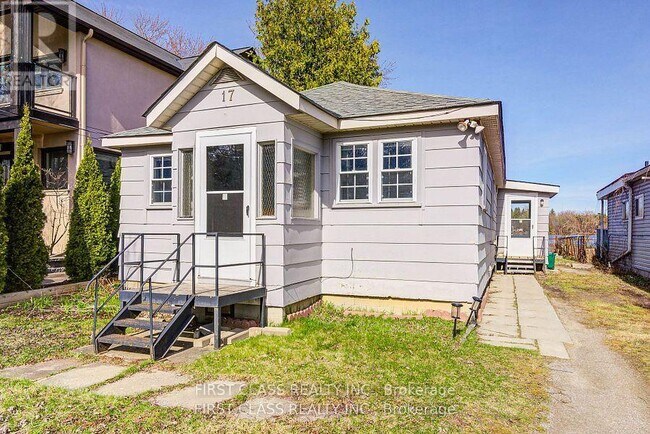 Building Photo - 17 Willowbank Ave