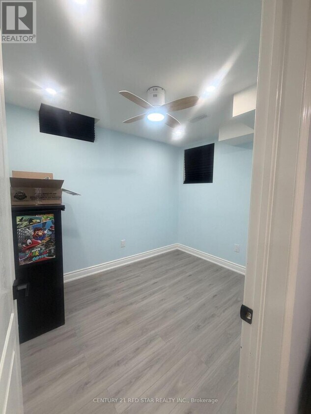 Photo du bâtiment - 259 Robert Parkinson Dr