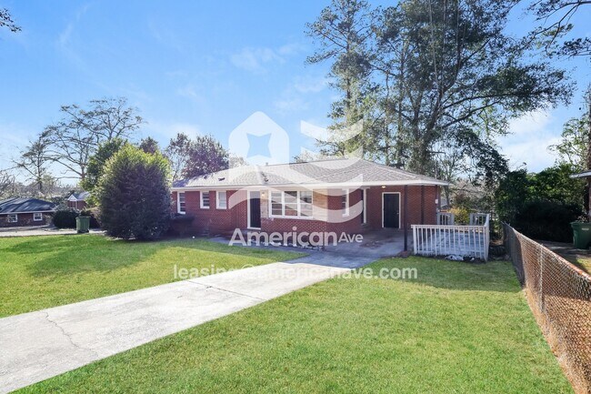 Foto del edificio - 917 Patricia Dr