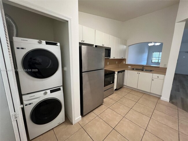 Building Photo - 22641 SW 88th Pl