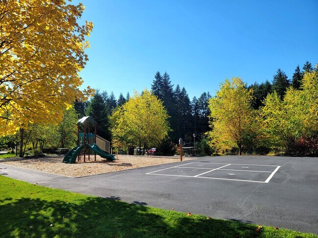 Foto del edificio - Gorgeous 4 bedroom Vinland Pointe home wit...