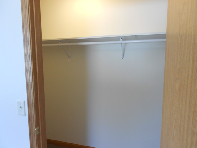 walk in closet - 101 Camelot Ln