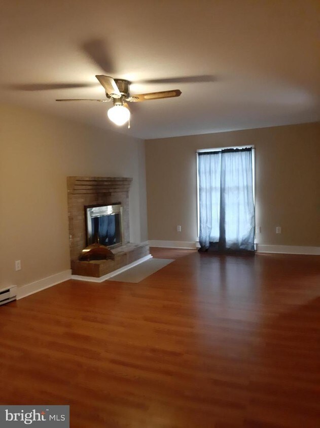 Foto principal - 27 Hummingbird Dr