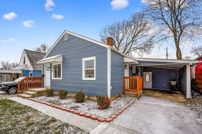 Foto del edificio - 2699 Pontiac St