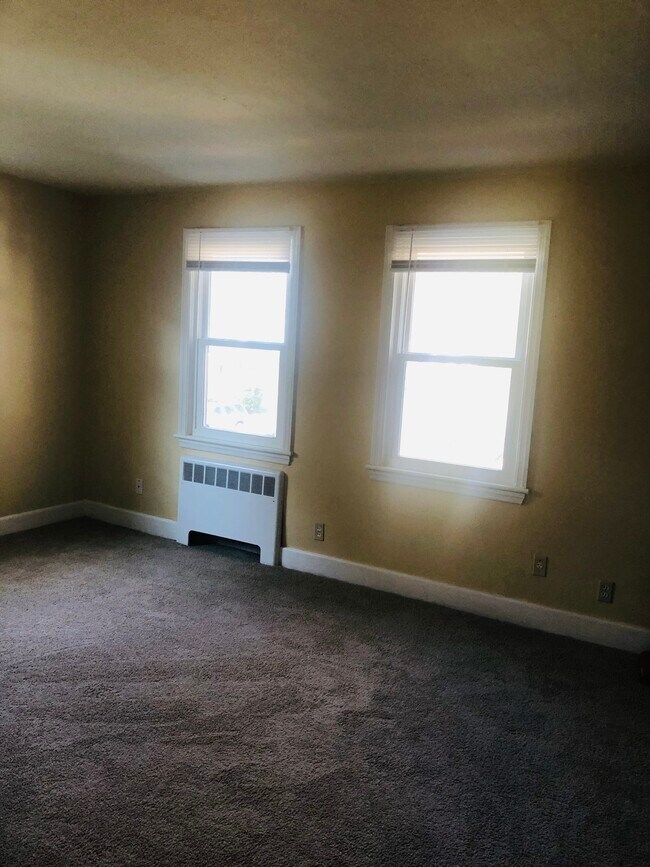 Foto del edificio - 7704 Lambert Pl