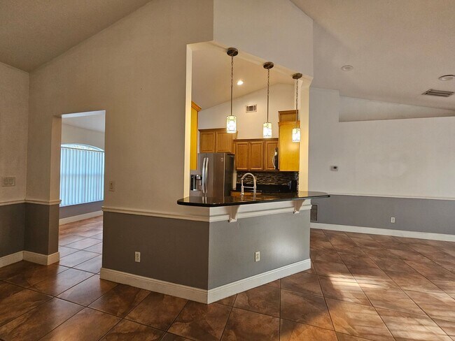 Foto del edificio - Beautifully Renovated Clermont Home Near Waterfront Park & Trails