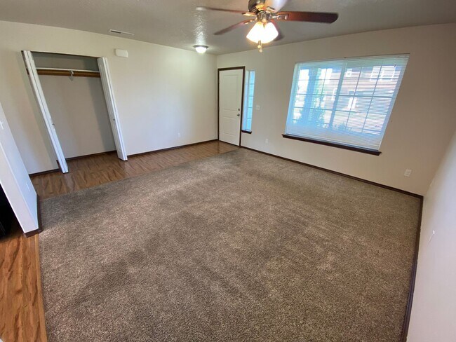 Building Photo - Well-Built 3 Bedroom Home for Rent!