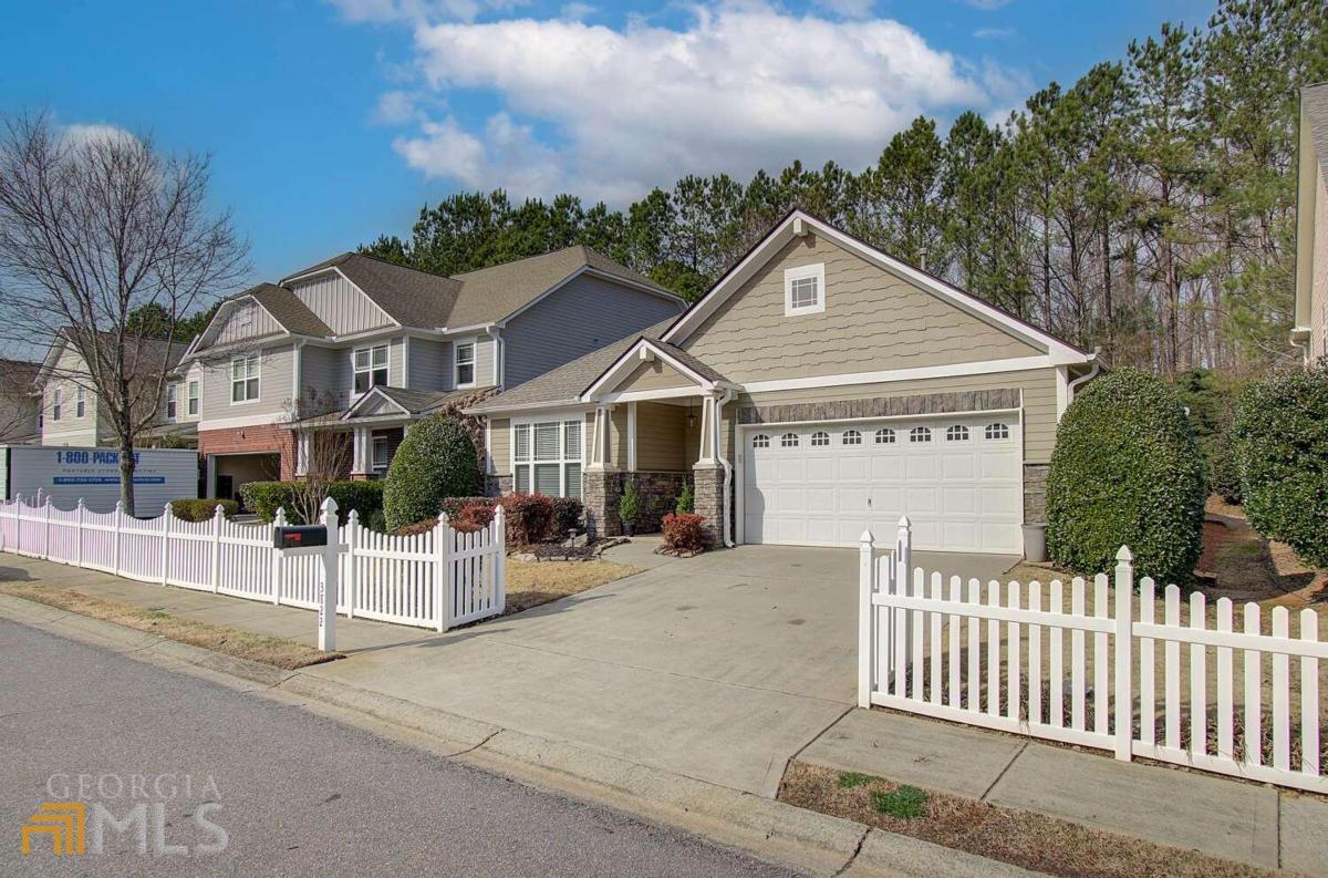 Foto principal - 3822 Carriage House Dr