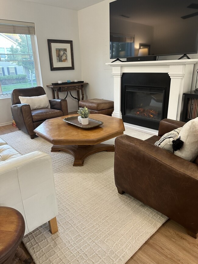 Building Photo - 1849 Johnson Ave