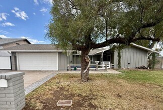 Building Photo - 4415 W Gelding Dr