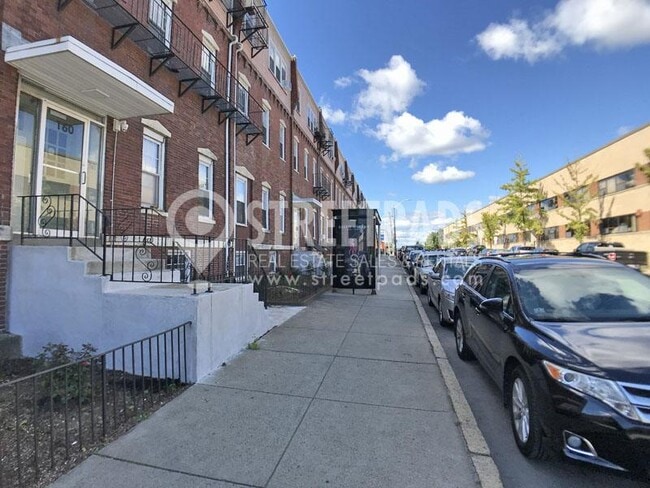 Building Photo - 1 bedroom in Boston MA 02135